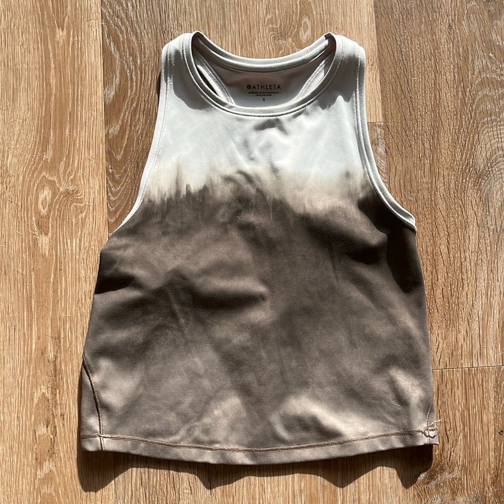 Athleta top